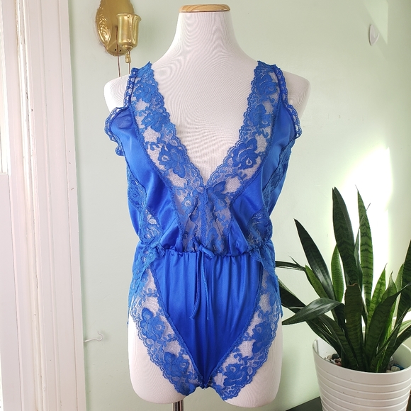 Vintage Lace Trim Lingerie Bodysuit Electric Blue - Picture 4 of 7
